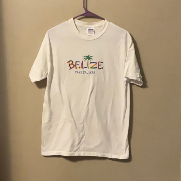 Gildan White Belize Caye Caulker Short Sleeve Tee - Picture 1 of 5